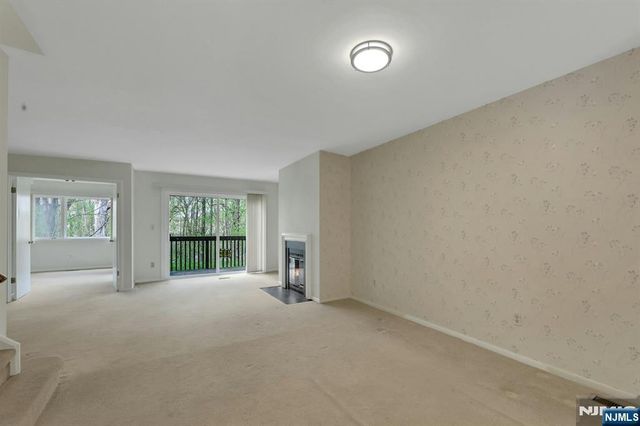 257 Mountain View Drive, Mahwah, NJ 07430
