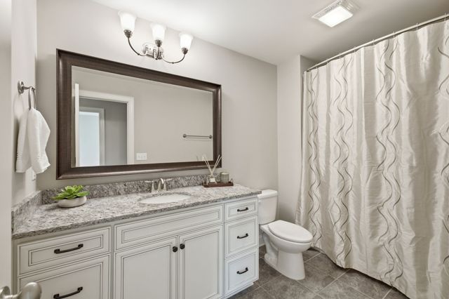 5146 Mountainbrook Cir, Hermitage, TN 37076