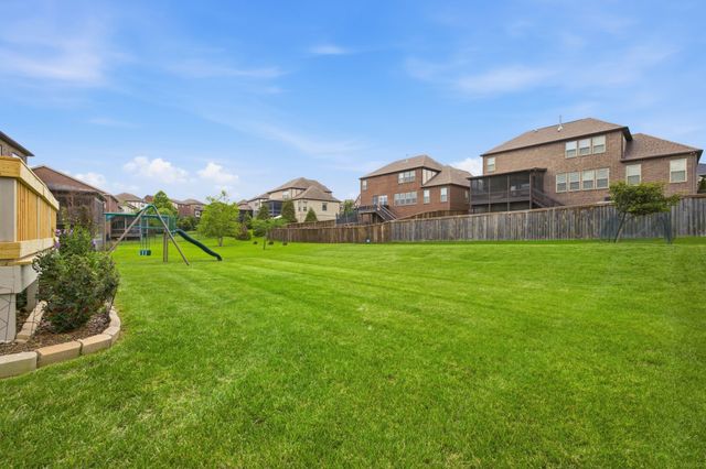 5146 Mountainbrook Cir, Hermitage, TN 37076