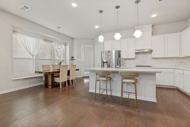 2510 Westbank Trail, Garland, TX 75042