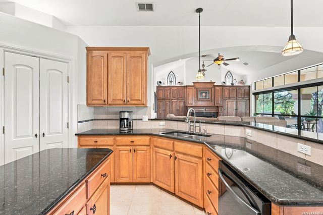 1017 Star Ridge, Spring Branch, TX 78070