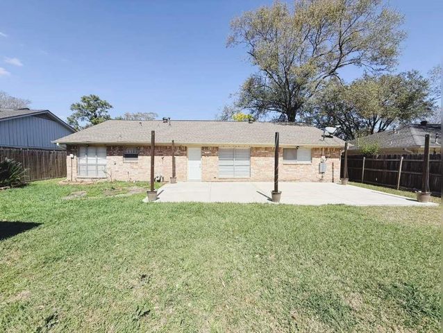 9231 Friendship Road, Houston, TX 77080
