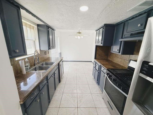 9231 Friendship Road, Houston, TX 77080