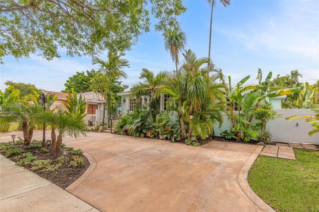 6520 SW 16th Ter, West Miami, FL 33155