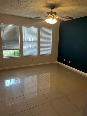 339 FANTAIL LOOP B, Austin, TX 78734