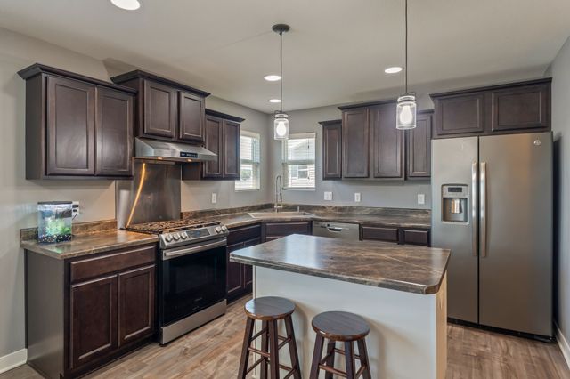 4911 Richmond Avenue, Des Moines, IA 50317