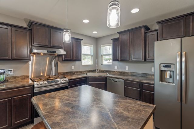 4911 Richmond Avenue, Des Moines, IA 50317