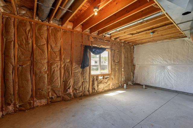4911 Richmond Avenue, Des Moines, IA 50317