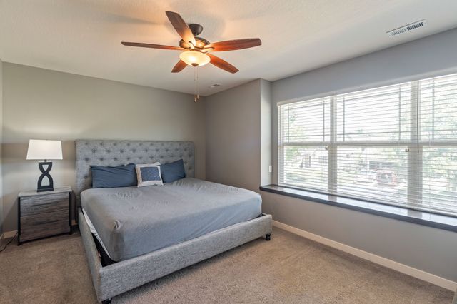 4911 Richmond Avenue, Des Moines, IA 50317