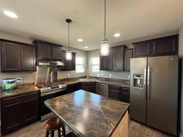 4911 Richmond Avenue, Des Moines, IA 50317