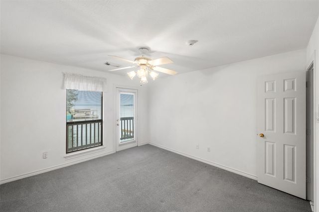 2910 Chaucer Drive, Montgomery, TX 77356