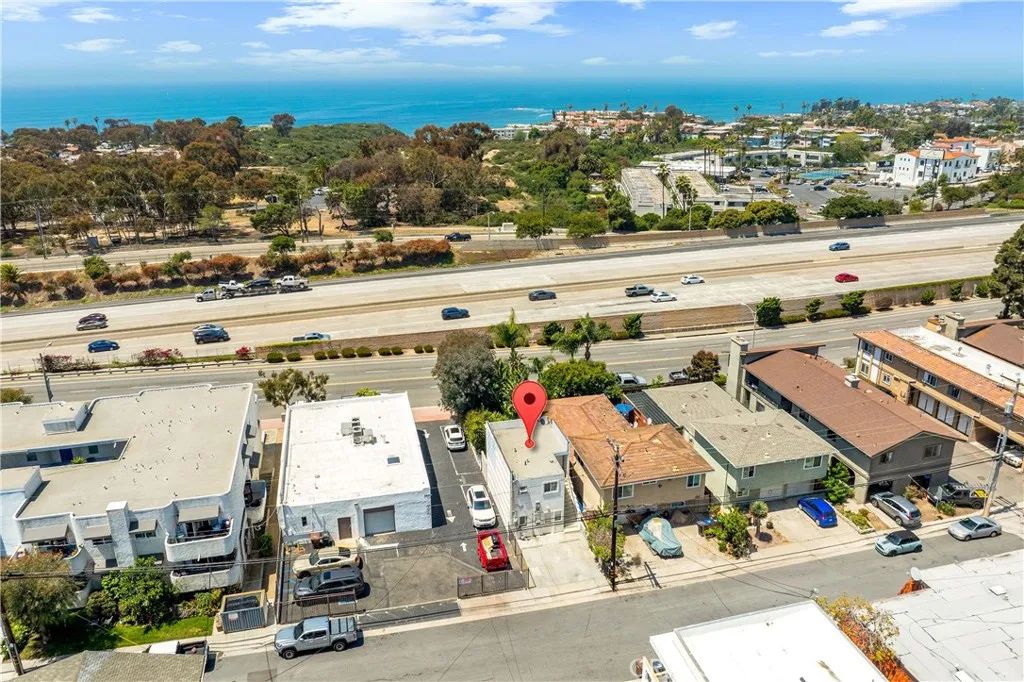 2707 S El Camino Real, San Clemente, CA 92672
