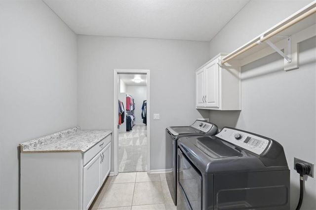 21936 W 175th Terrace, Olathe, KS 66062