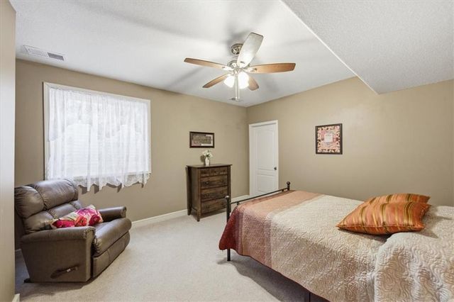 21936 W 175th Terrace, Olathe, KS 66062