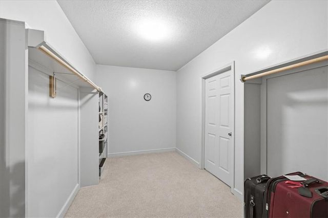 21936 W 175th Terrace, Olathe, KS 66062