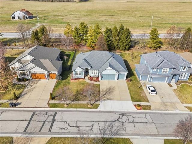 21936 W 175th Terrace, Olathe, KS 66062