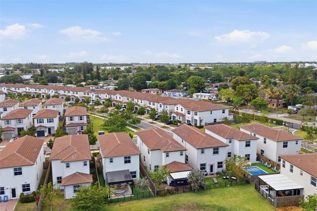 2284 NW 130th St 0, Miami, FL 33167