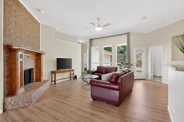 320 Elizabeth Trail, Murphy, TX 75094