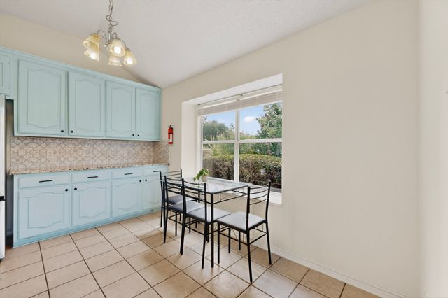 320 Elizabeth Trail, Murphy, TX 75094