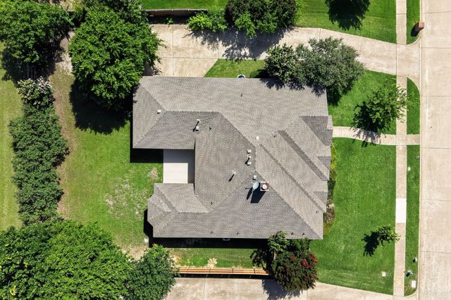 320 Elizabeth Trail, Murphy, TX 75094