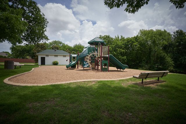 320 Elizabeth Trail, Murphy, TX 75094