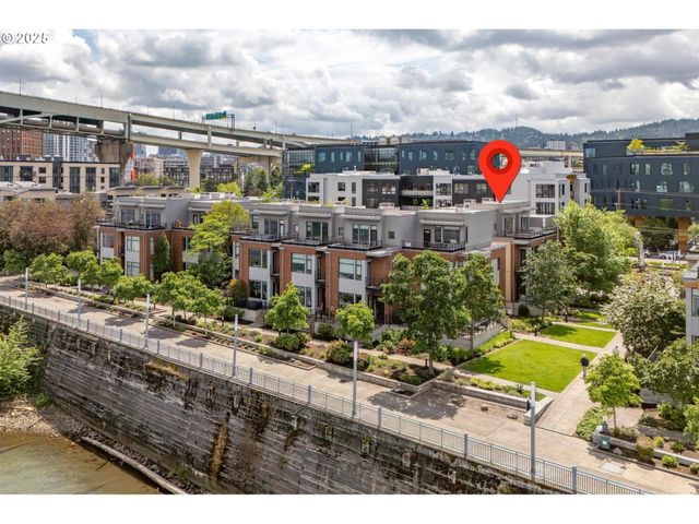1634 Nw RIVERSCAPE St, Portland, OR 97209