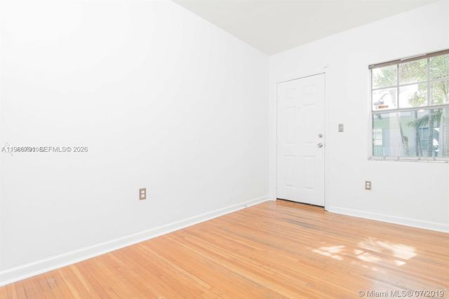 915 8th St 201, Miami Beach, FL 33139