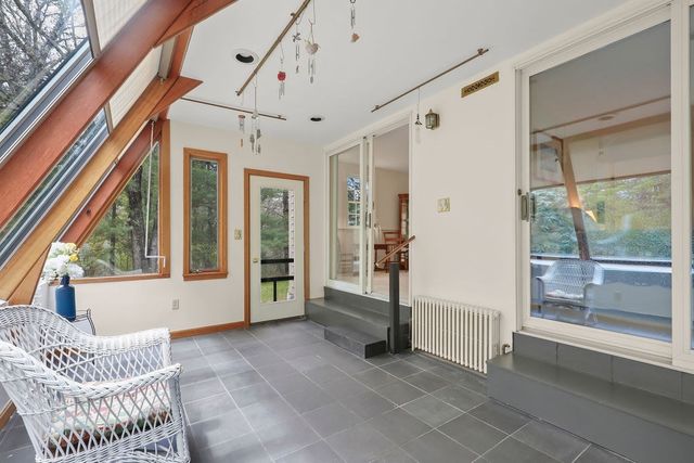 3 Tattler Cir, Bourne, MA 02532