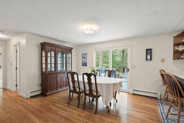 3 Tattler Cir, Bourne, MA 02532