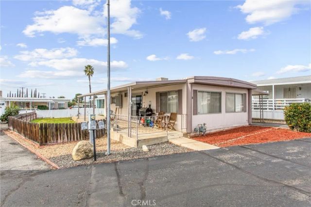 13060 2nd 95, Yucaipa, CA 92399