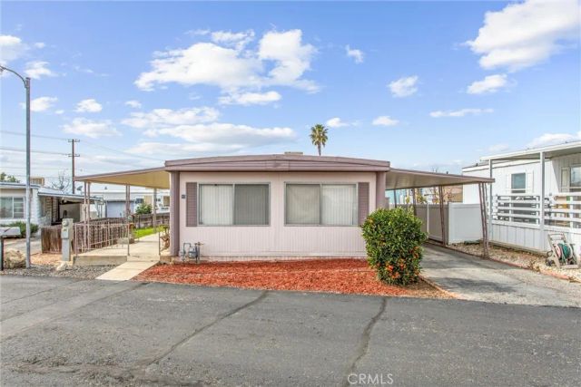 13060 2nd 95, Yucaipa, CA 92399
