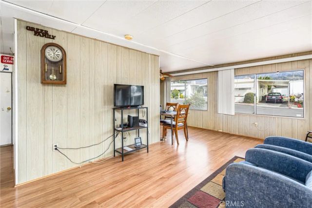 13060 2nd 95, Yucaipa, CA 92399