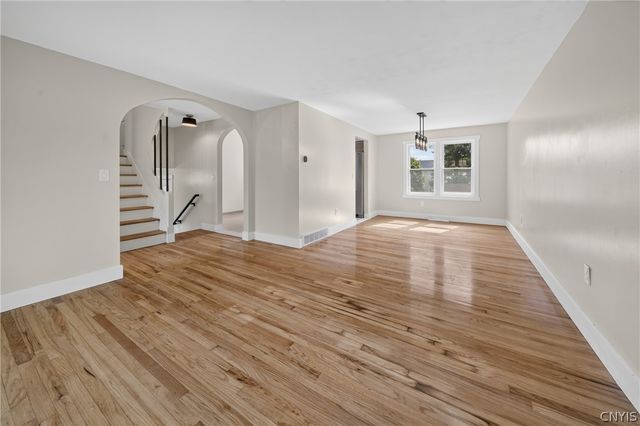 412 Swansea Avenue, Salina, NY 13206