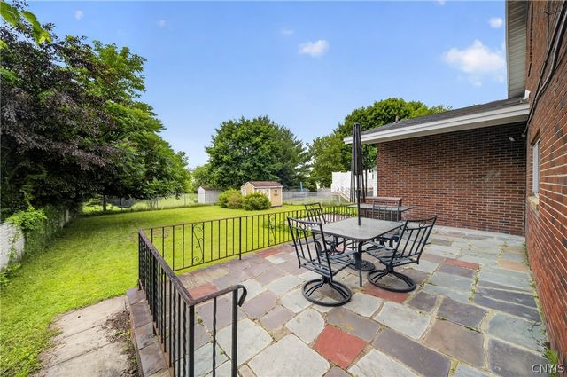 412 Swansea Avenue, Salina, NY 13206