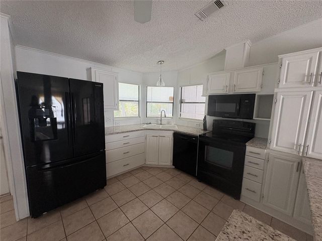 2132 SABAL PALM, Lakeland, FL 33809