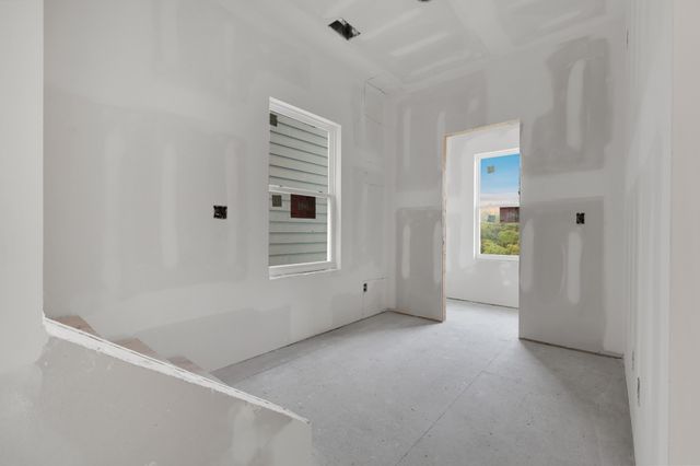 517 Kalman Ln, Madison, TN 37115