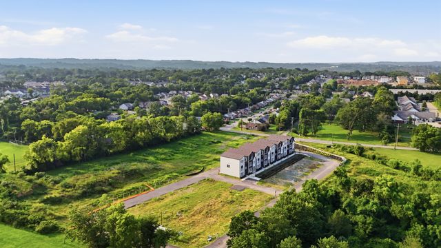 517 Kalman Ln, Madison, TN 37115