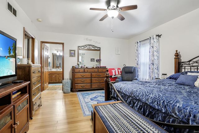 908 Stewart Avenue, Evansville, IN 47715