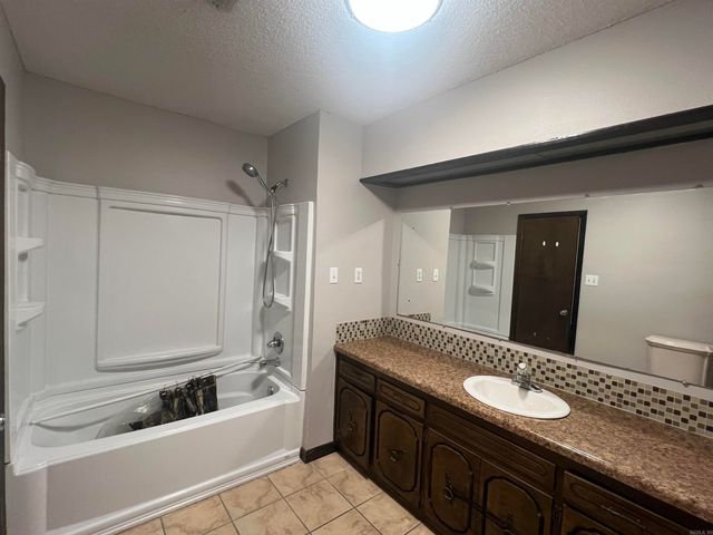 707 W Union St, Bald Knob, AR 72010