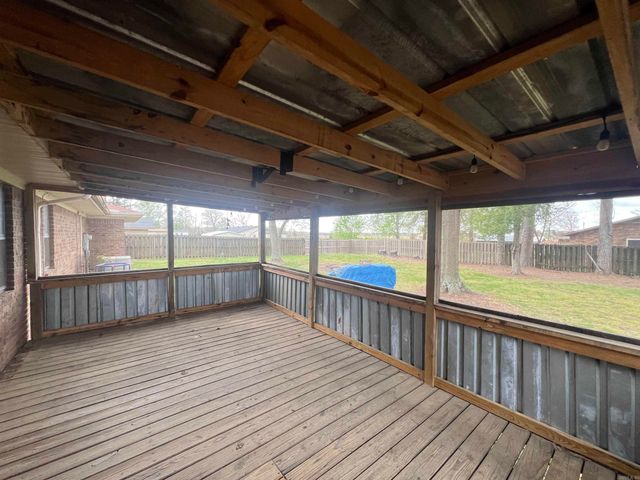 707 W Union St, Bald Knob, AR 72010