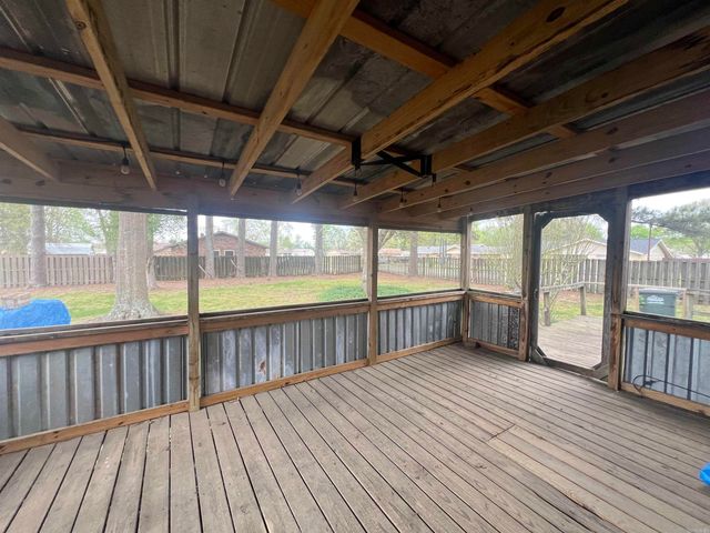 707 W Union St, Bald Knob, AR 72010