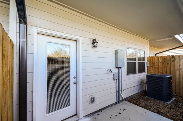 108 Hartsville Ct, Lebanon, TN 37087