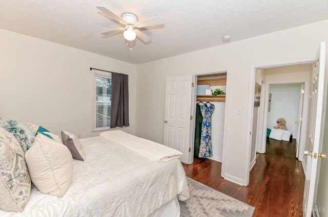 484 W Kemper Road, Springdale, OH 45246