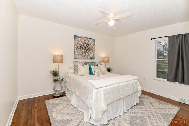 484 W Kemper Road, Springdale, OH 45246