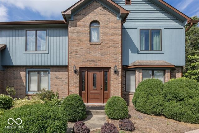 1176 Creekside Lane, Plainfield, IN 46168