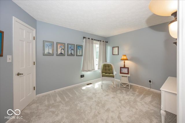 1176 Creekside Lane, Plainfield, IN 46168