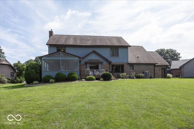 1176 Creekside Lane, Plainfield, IN 46168