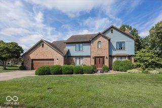 1176 Creekside Lane, Plainfield, IN 46168