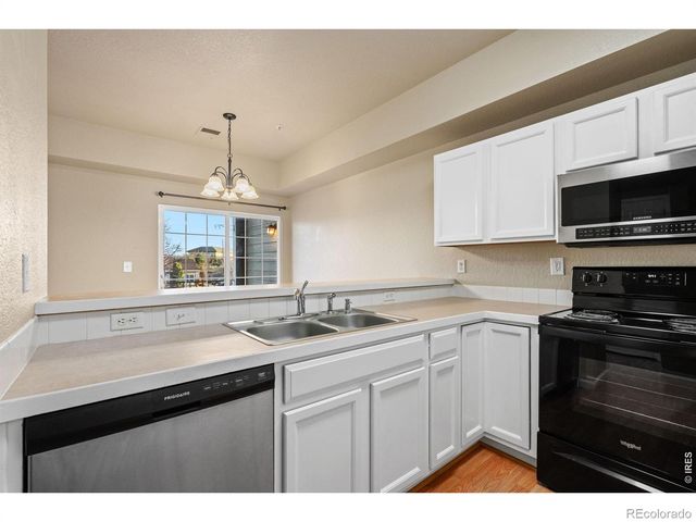 6925 19th Street 15, Greeley, CO 80634