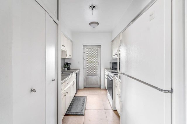 262 SE 9th Avenue 1-4, Deerfield Beach, FL 33441
